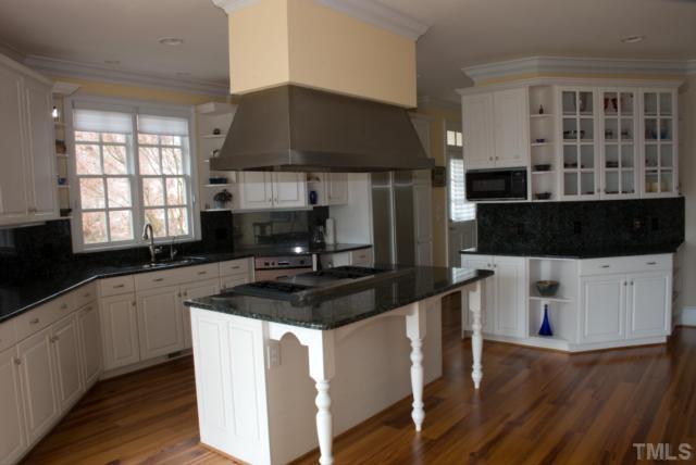 1416 Ridge Side Place Raleigh, NC 27613 - Photo 3 of 12