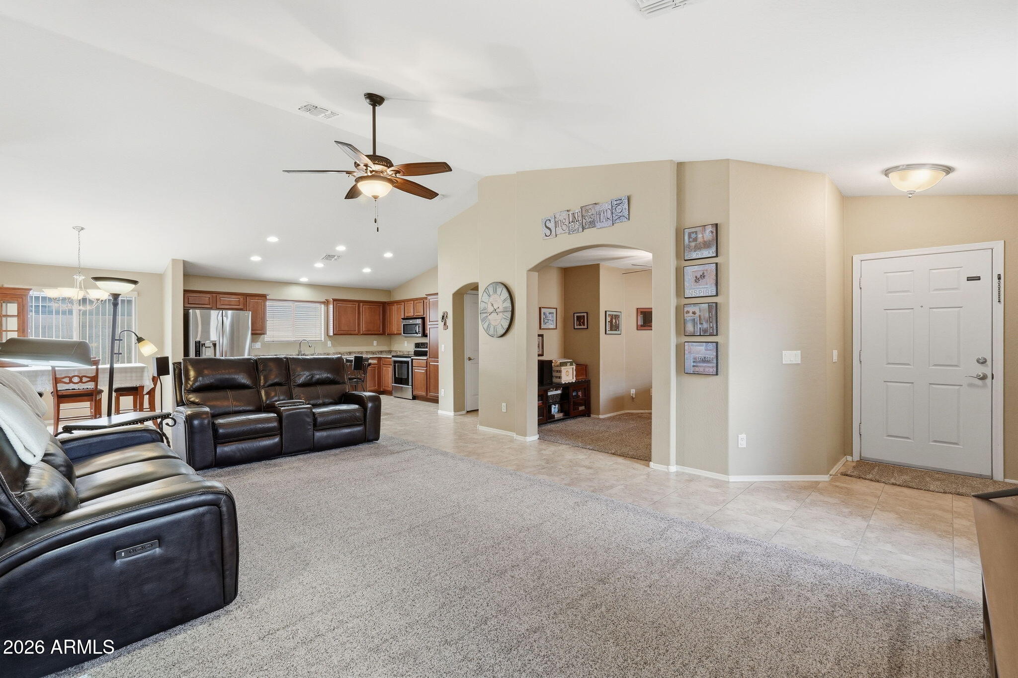 2936 East Crescent Way Gilbert, AZ 85298 - Photo 15 of 40 a view of a livingroom with furniture and a ceiling fan