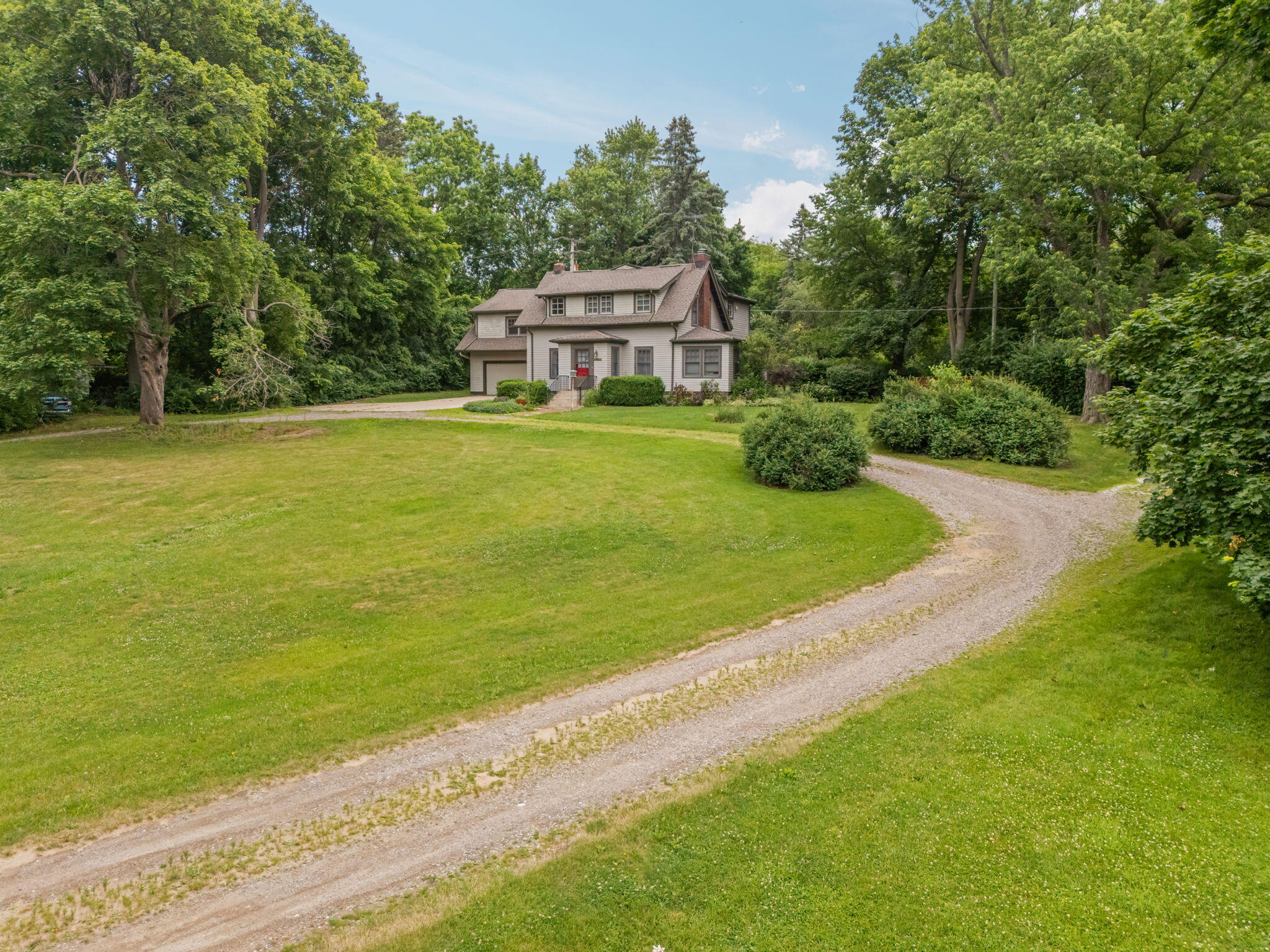 3080 Whitmore Lake Road Ann Arbor, MI 48105 - Photo 16 of 82 15-web-or-mls-DJI_20260617121700_0139_D