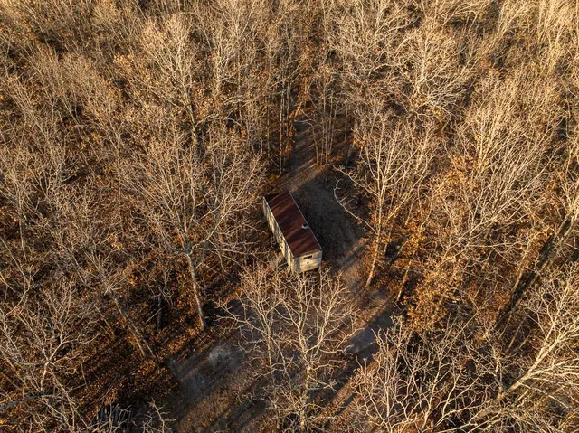 $641,875 | Waisner Avenue, Edwards, MO 65326