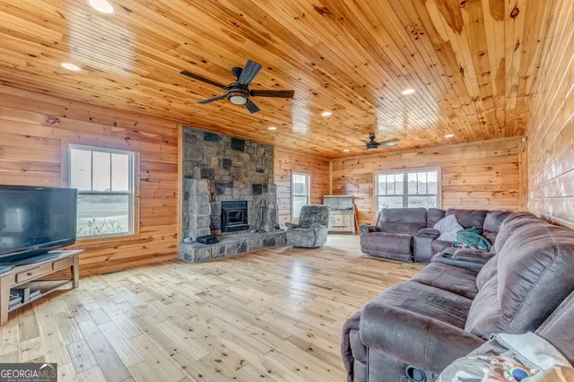 $665,000 | 11625 Highway 68, Gaylesville, AL 35973