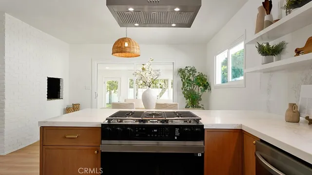 $1,075,000 | 579 North Century Drive, Anaheim, CA 92805