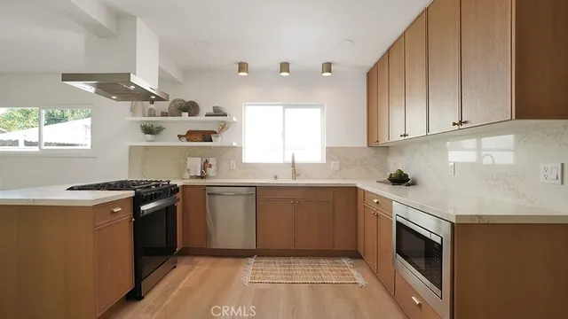 $1,075,000 | 579 North Century Drive, Anaheim, CA 92805