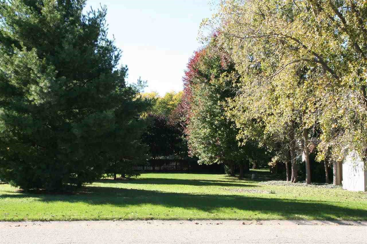 1151 Heatherwoode Road Flint, MI 48532 - Photo 8 of 39 21520639-7.JPG