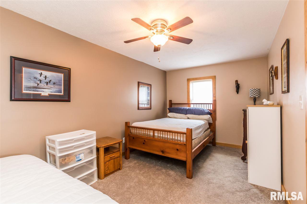573 Banta Road Lowpoint, IL 61545 - Photo 13 of 22