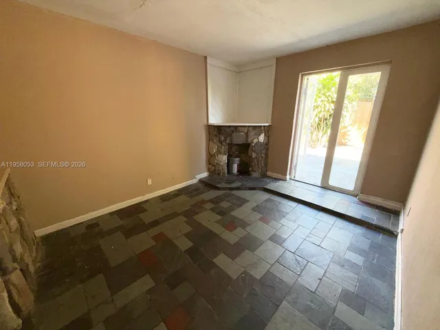 $2,899 | 341 Northeast 25th Court, Unit 341, Pompano Beach, FL 33064