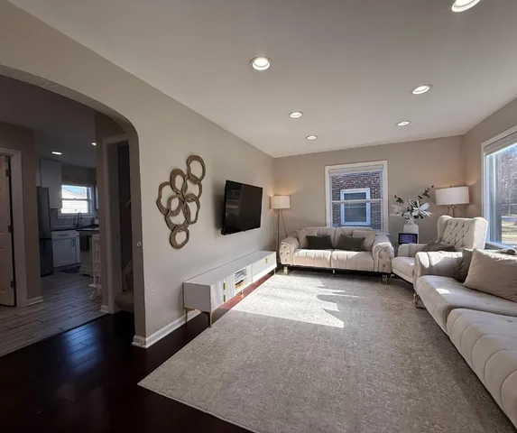 $330,000 | 424 East Waterford Avenue, Milwaukee, WI 53207