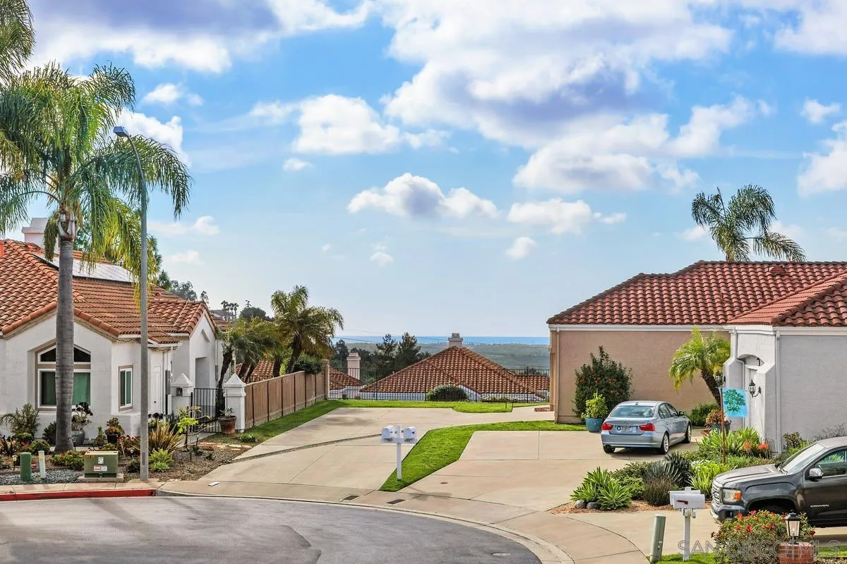 1225 Via Rafael San Marcos, CA 92078 - Photo 2 of 31