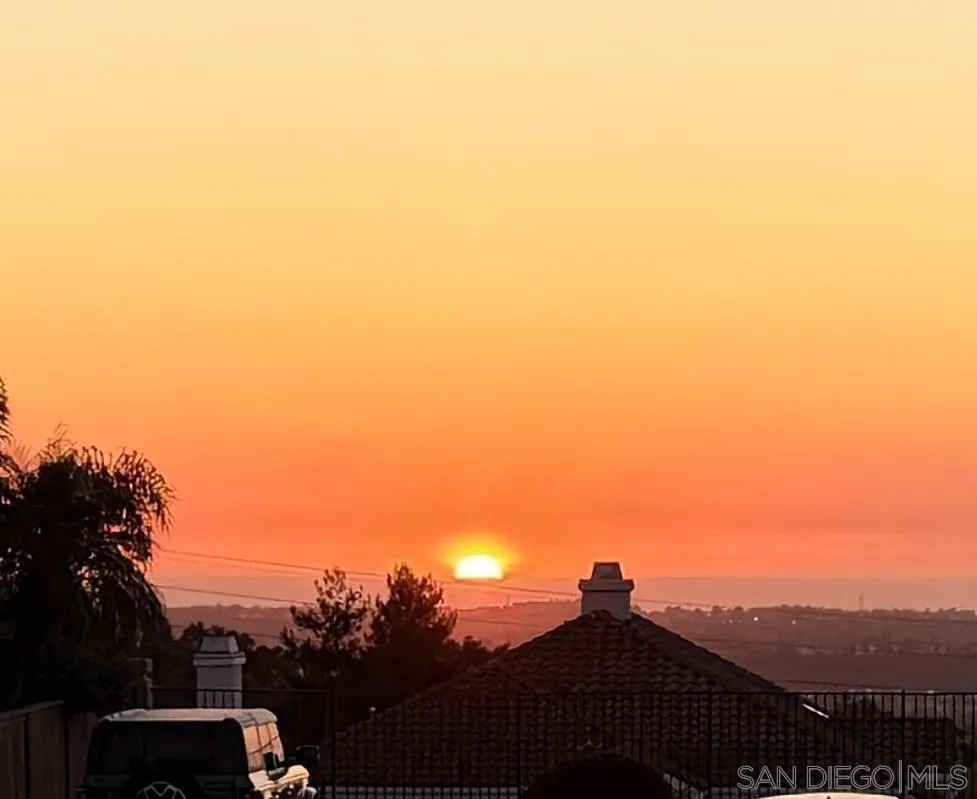 1225 Via Rafael San Marcos, CA 92078 - Photo 3 of 31