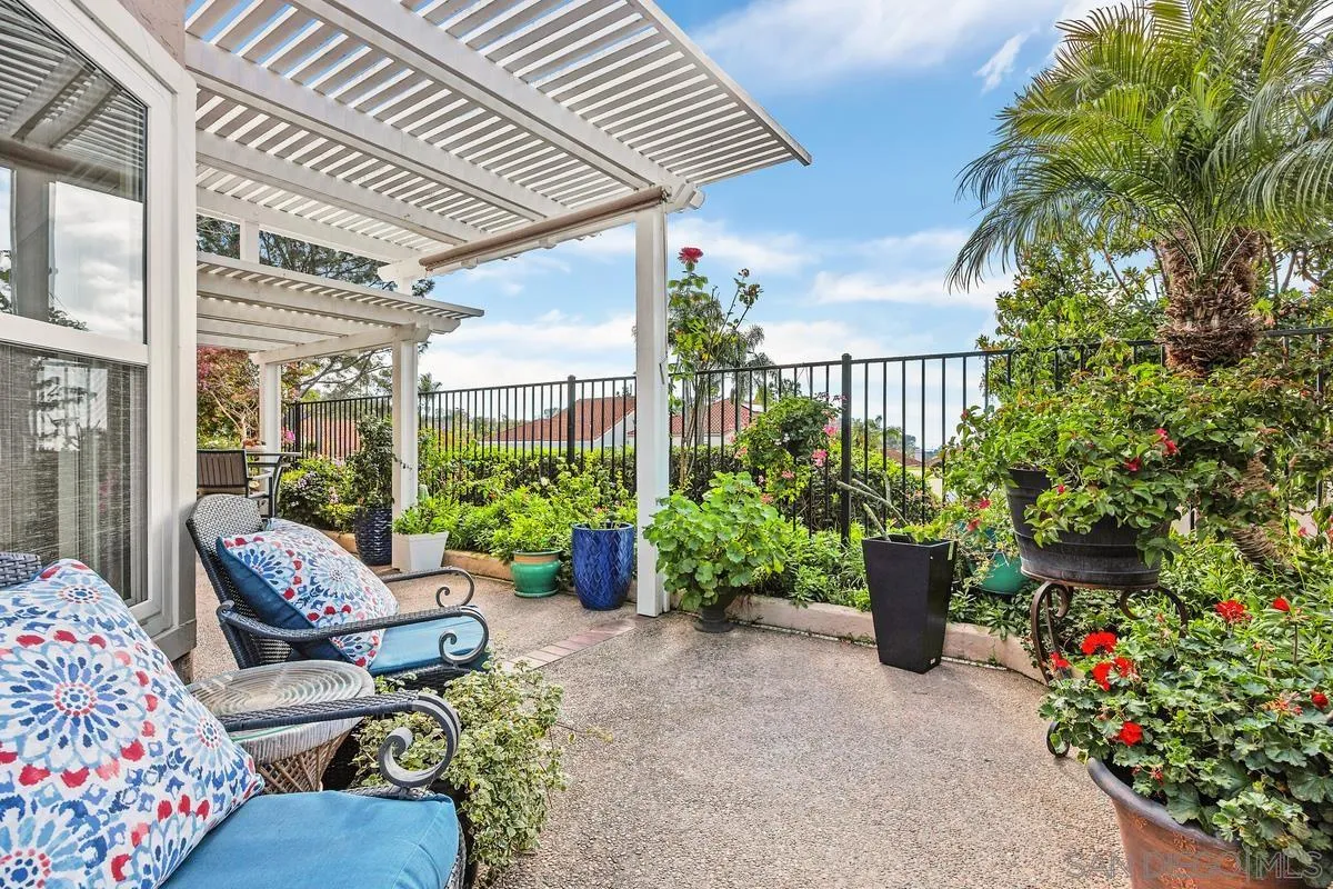 1225 Via Rafael San Marcos, CA 92078 - Photo 8 of 31