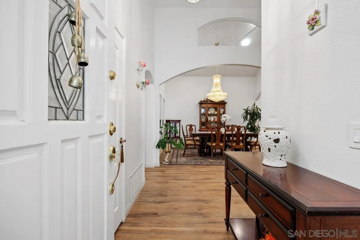 1225 Via Rafael San Marcos, CA 92078 - Photo 10 of 31