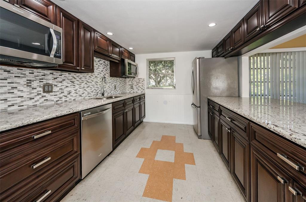 936 Virginia Street, Unit 201 Dunedin, FL 34698 - Photo 33 of 43