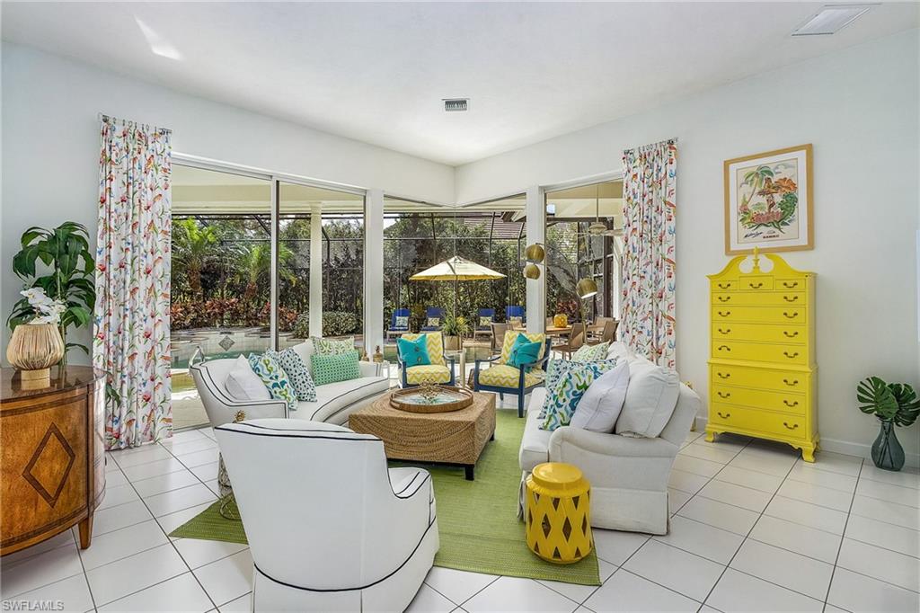 720 Turkey Oak Lane Naples, FL 34108 - Photo 8 of 31