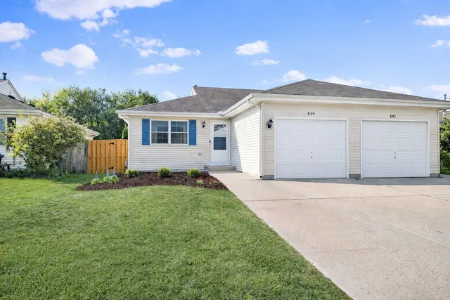 $215,000 | 839 Covey Lane, Coal City, IL 60416