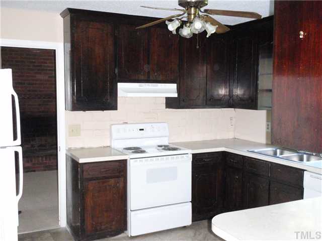 4814 Mandel Road Durham, NC 27712 - Photo 4 of 6 Gallery Image 4
