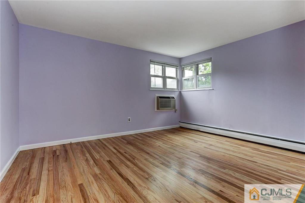 1449 Mohawk Road North Brunswick, NJ 08902 - Photo 13 of 22 Gallery Image 13