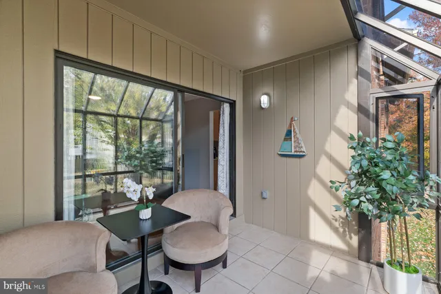 $299,000 | 304 Hilltop Lane, Annapolis, MD 21403