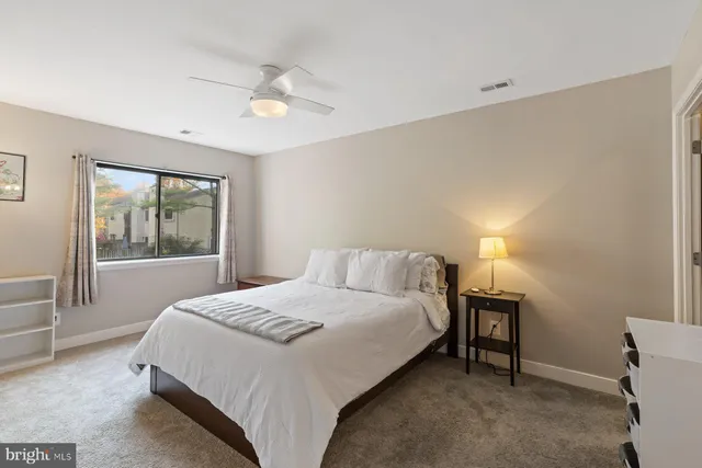 $299,000 | 304 Hilltop Lane, Annapolis, MD 21403