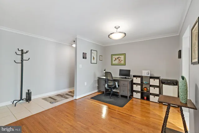 $299,000 | 304 Hilltop Lane, Annapolis, MD 21403