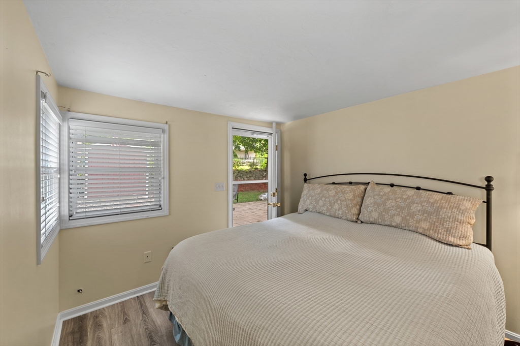 10 Bainridge Road Worcester, MA 01602 - Photo 14 of 25 Gallery Image 14