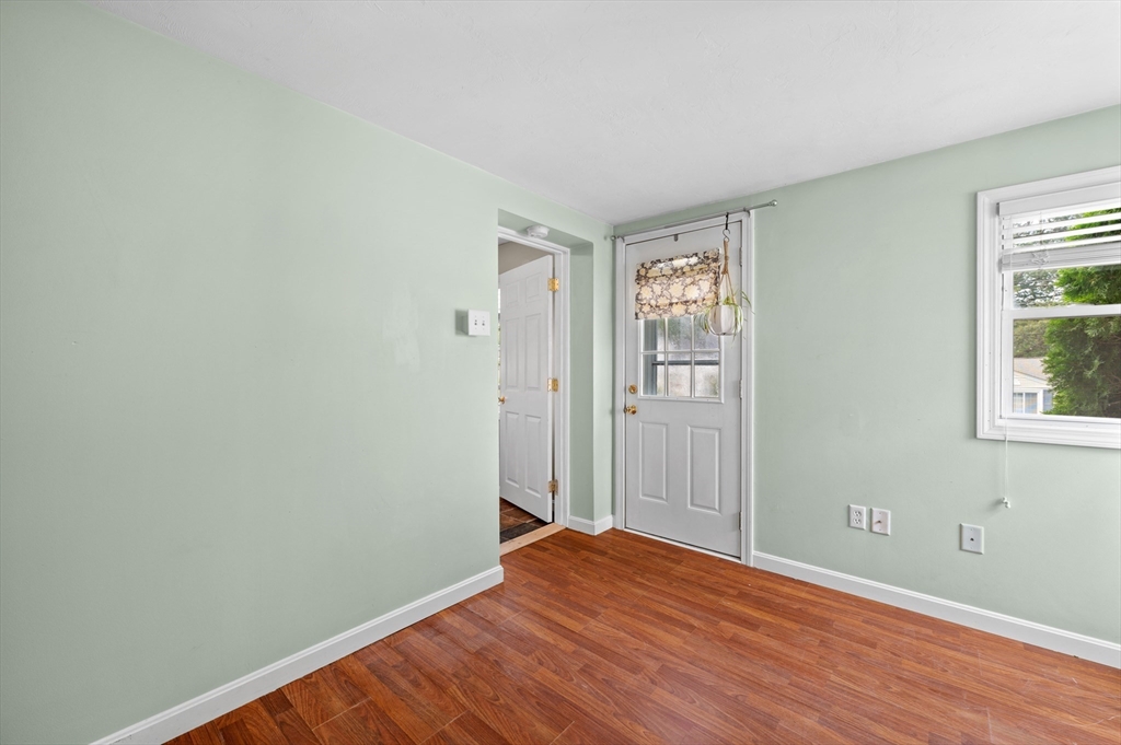10 Bainridge Road Worcester, MA 01602 - Photo 20 of 25 Gallery Image 20