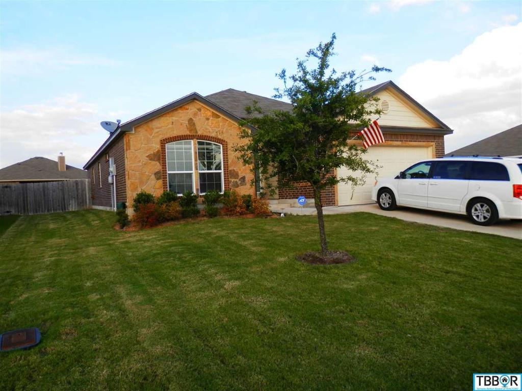 7526 Red Valley Way Temple, TX 76502 - Photo 1 of 1 a view of a house with a yard