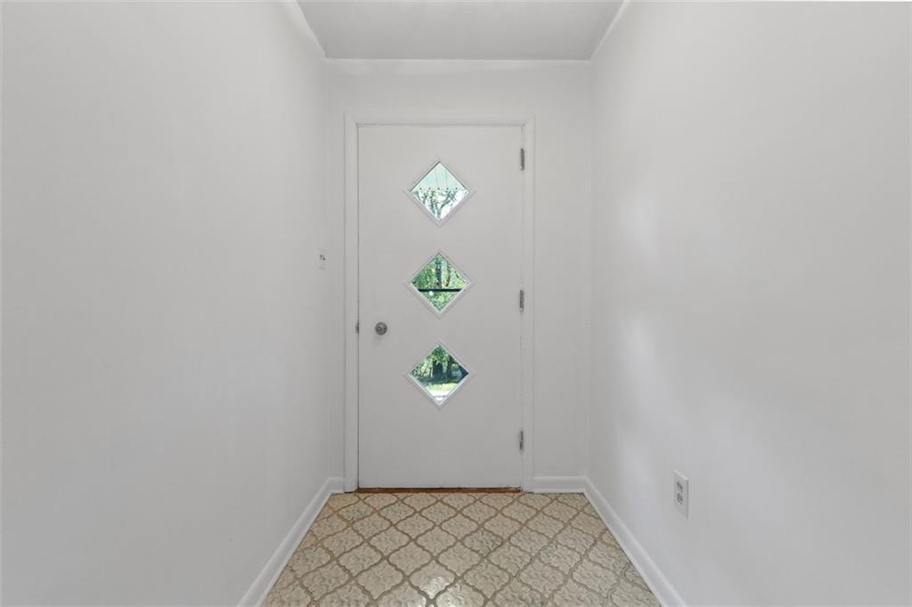 108 W Road Pittsburgh, PA 15209 - Photo 5 of 50 a view of an empty room