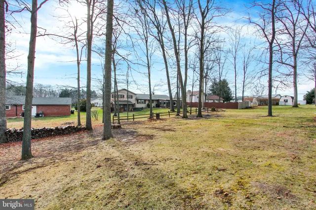 $425,900 | 70 Laurel Drive, Hanover, PA 17331