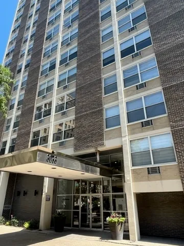 $200,000 | 3033 North Sheridan Road, Unit 1108, Chicago, IL 60657