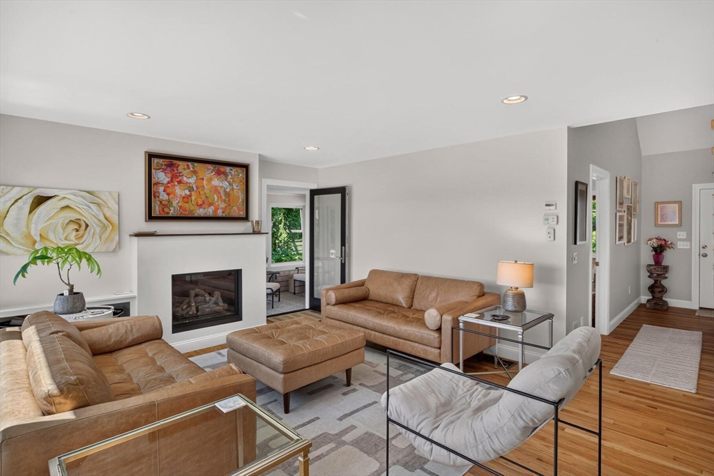 27 South Orleans Road Orleans, MA 02653 - Photo 7 of 42