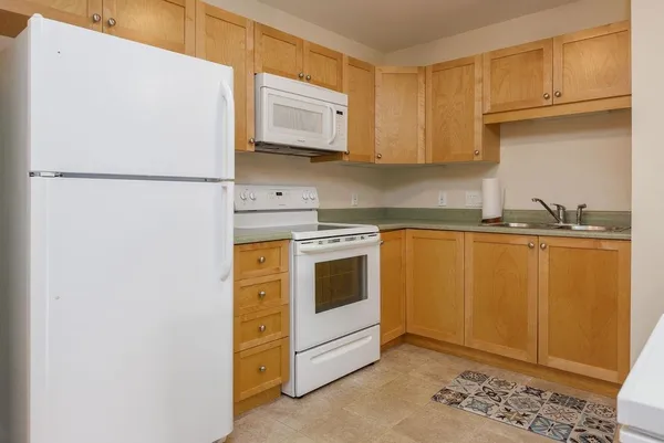 $329,000 | 287 Mascoma Street, Unit 108, Lebanon, NH 03766
