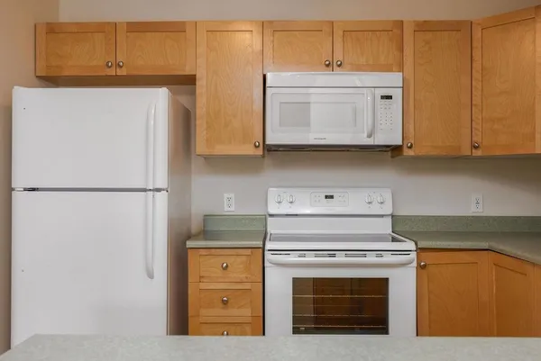 $329,000 | 287 Mascoma Street, Unit 108, Lebanon, NH 03766