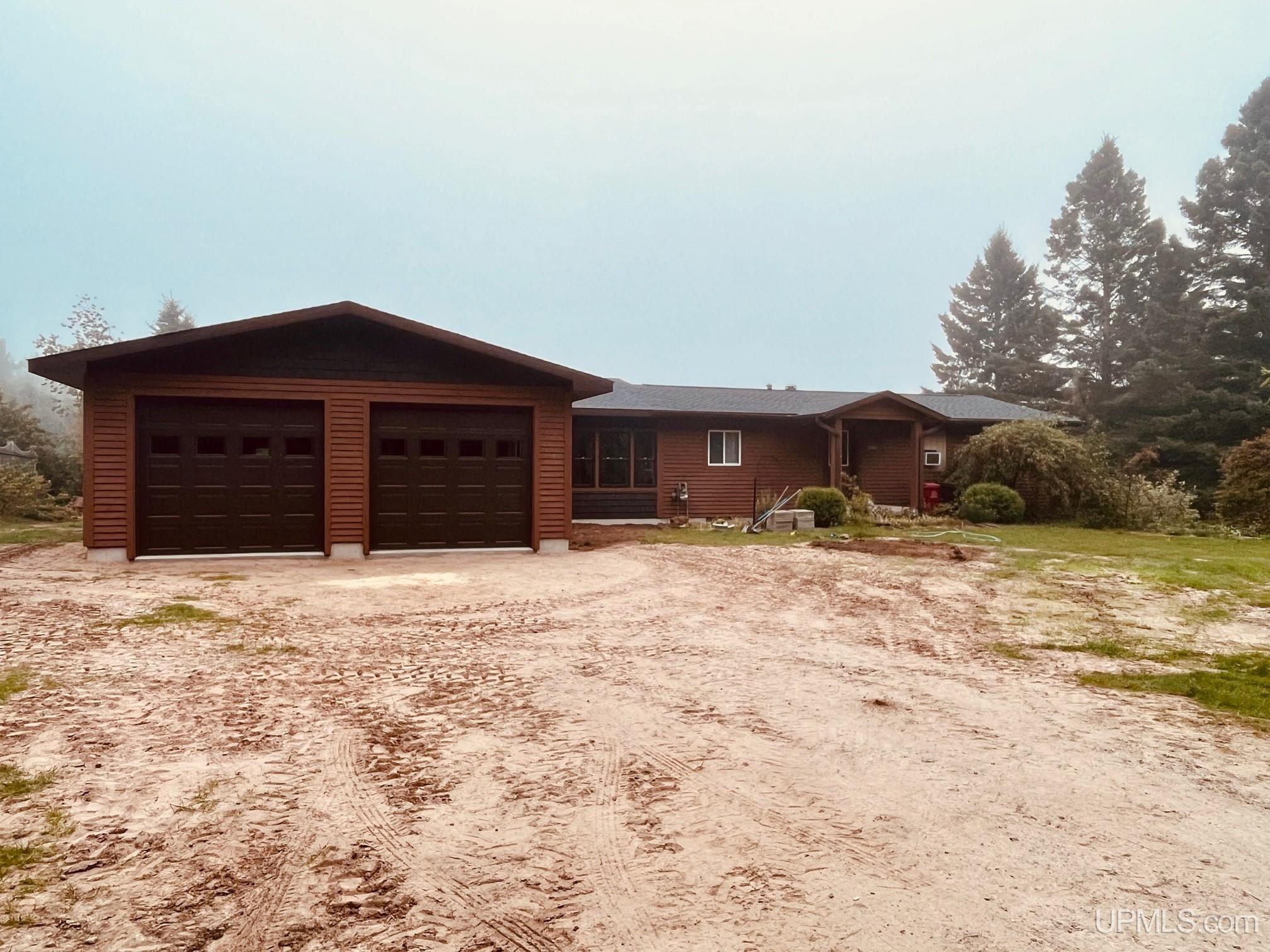 N6540 Alger Heights Road Munising, MI 49862 - Photo 1 of 27 Gallery Image 1