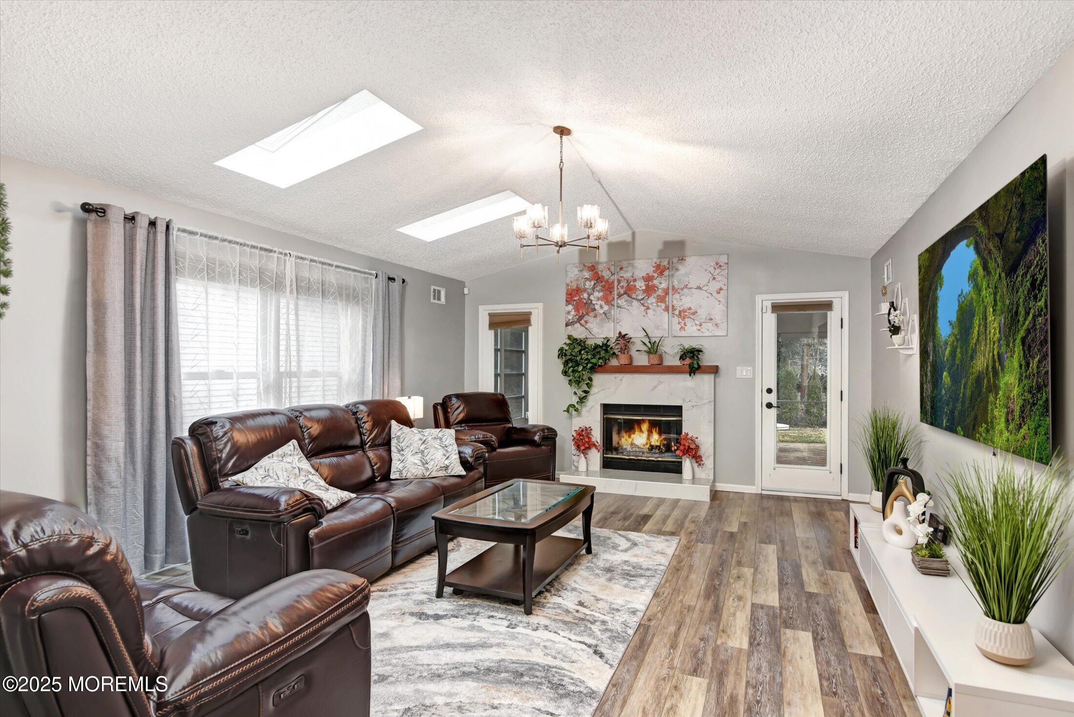1405 Burr Oak Road Toms River, NJ 08755 - Photo 12 of 43 15-Living Room
