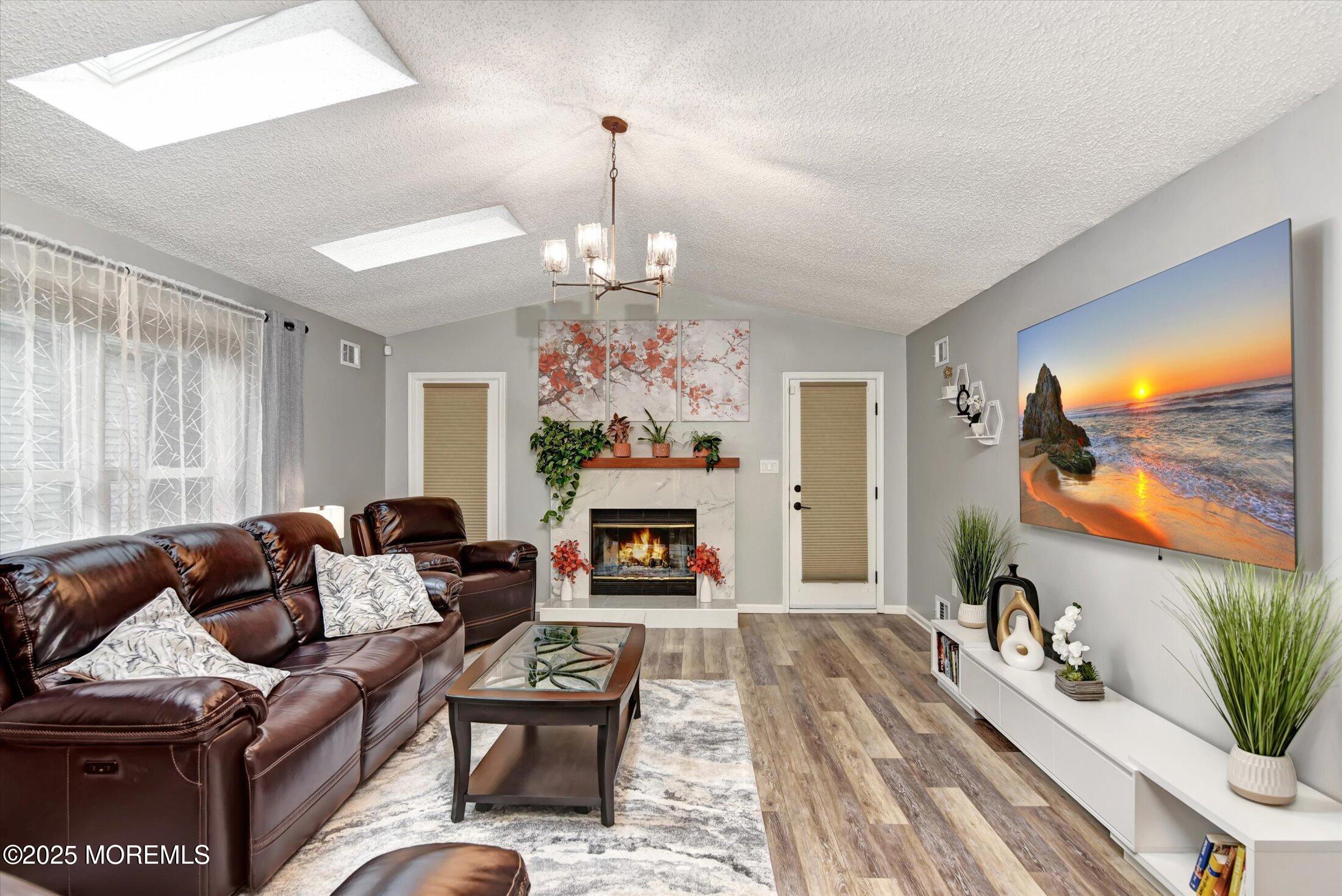 1405 Burr Oak Road Toms River, NJ 08755 - Photo 17 of 43 17-Living Room