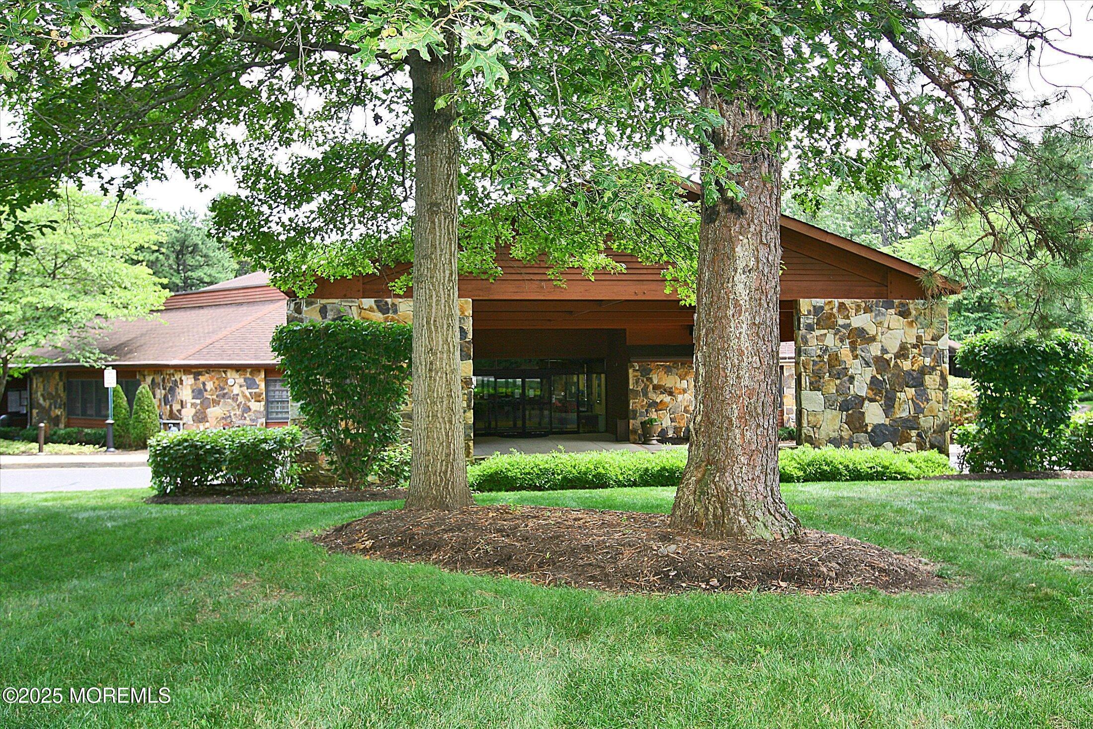 1405 Burr Oak Road Toms River, NJ 08755 - Photo 32 of 43 37-Greenbriar