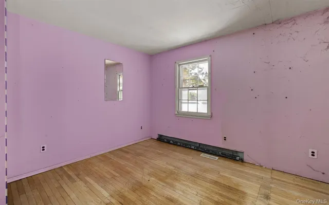 $1,100,000 | 67 Church Lane, East Hampton, NY 11937