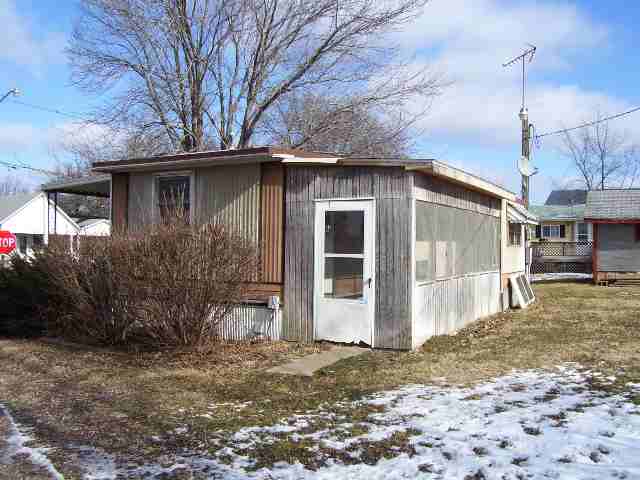 513 4th Street St. David, IL 61563 - Photo 2 of 3 Gallery Image 2