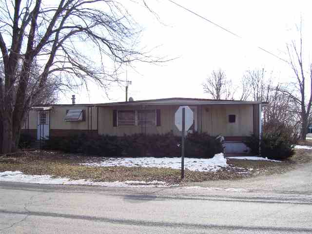 513 4th Street St. David, IL 61563 - Photo 3 of 3 Gallery Image 3