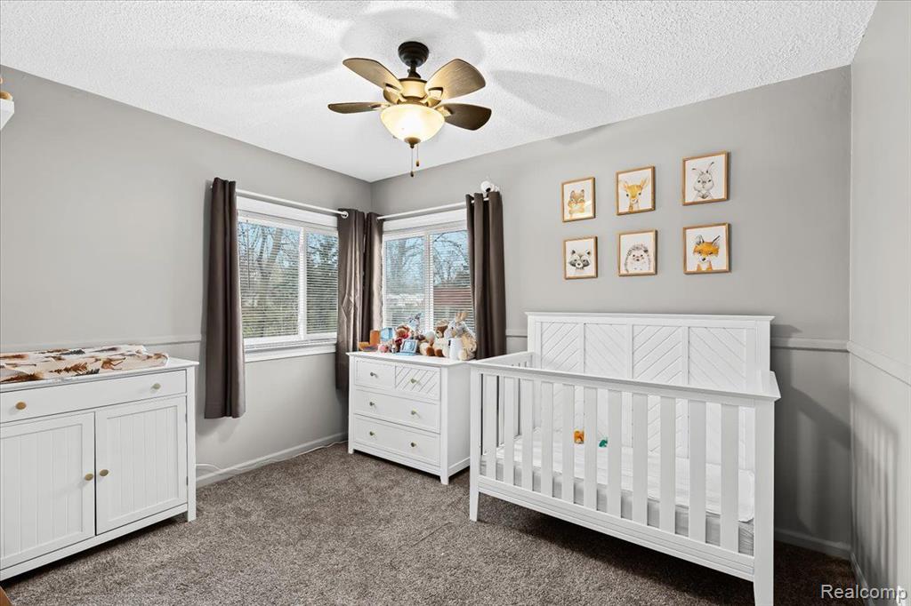 16524 Rougeway Street Livonia, MI 48154 - Photo 11 of 21 Gallery Image 11