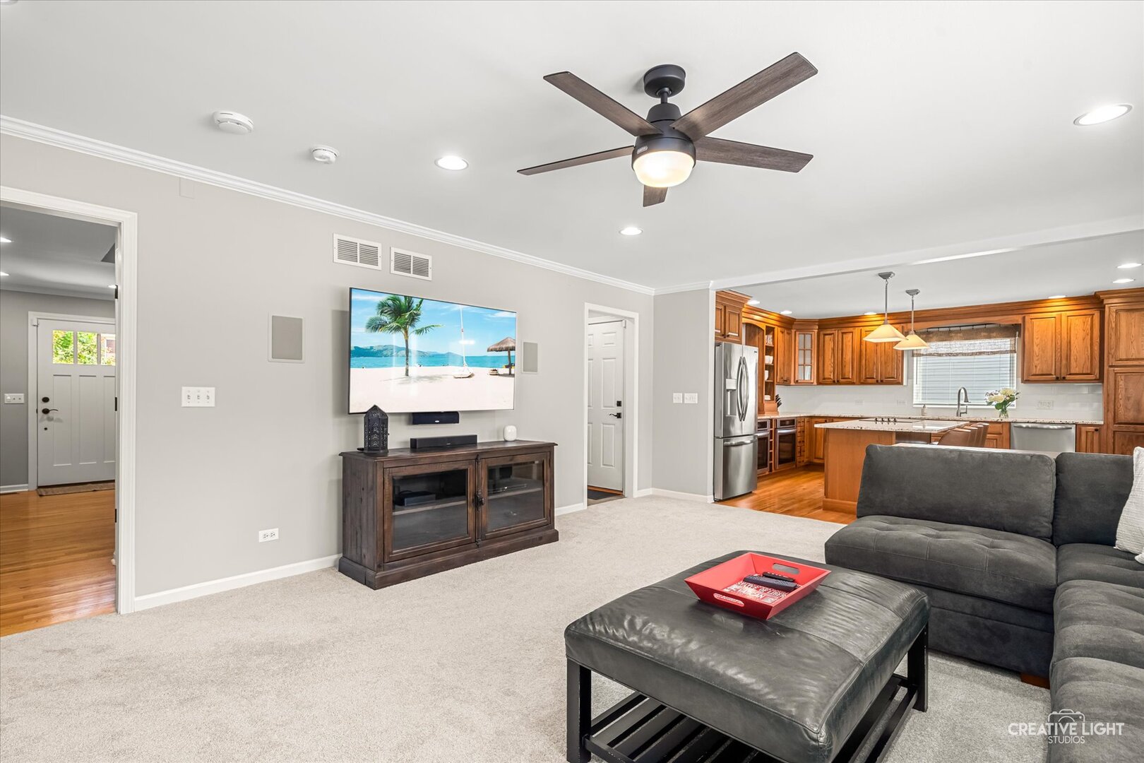 2124 Wicklow Road Naperville, IL 60564 - Photo 11 of 46