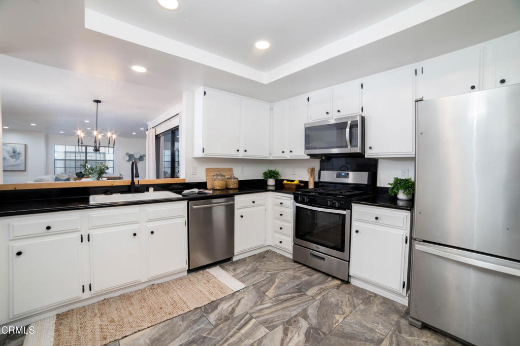 130 Monterey Road, Unit 205 South Pasadena, CA 91030 - Photo 18 of 41 Pasadena_19