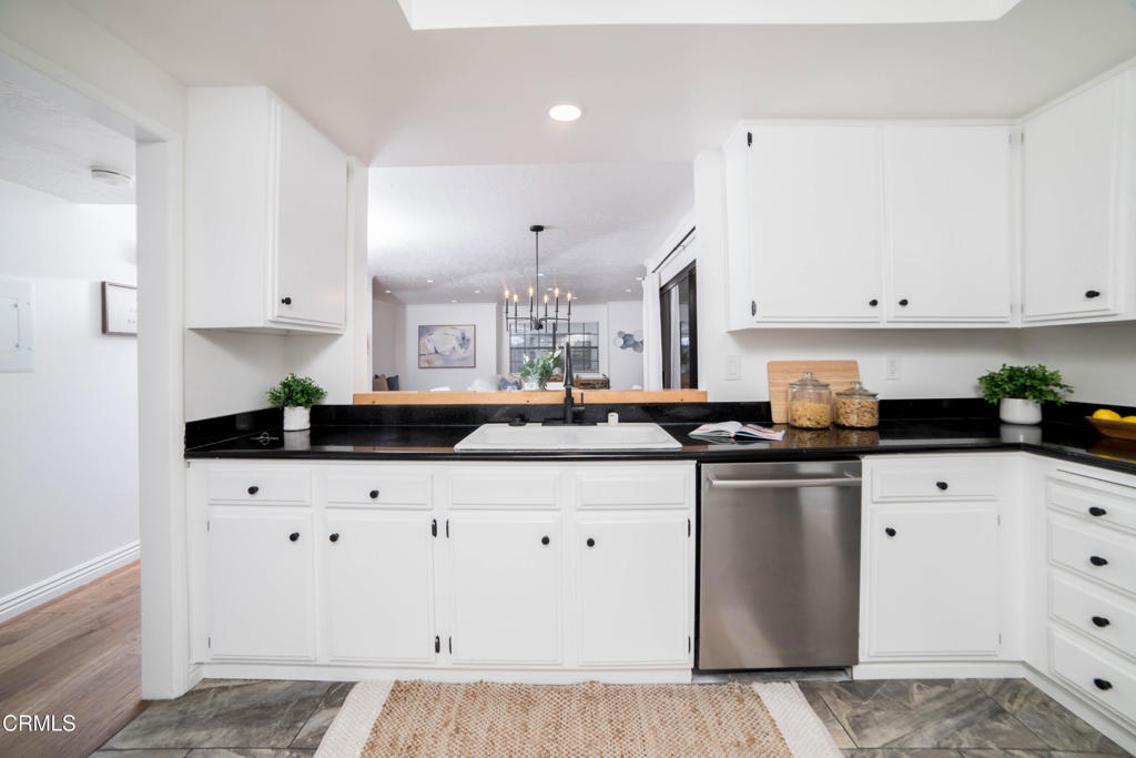 130 Monterey Road, Unit 205 South Pasadena, CA 91030 - Photo 6 of 41 Pasadena_20