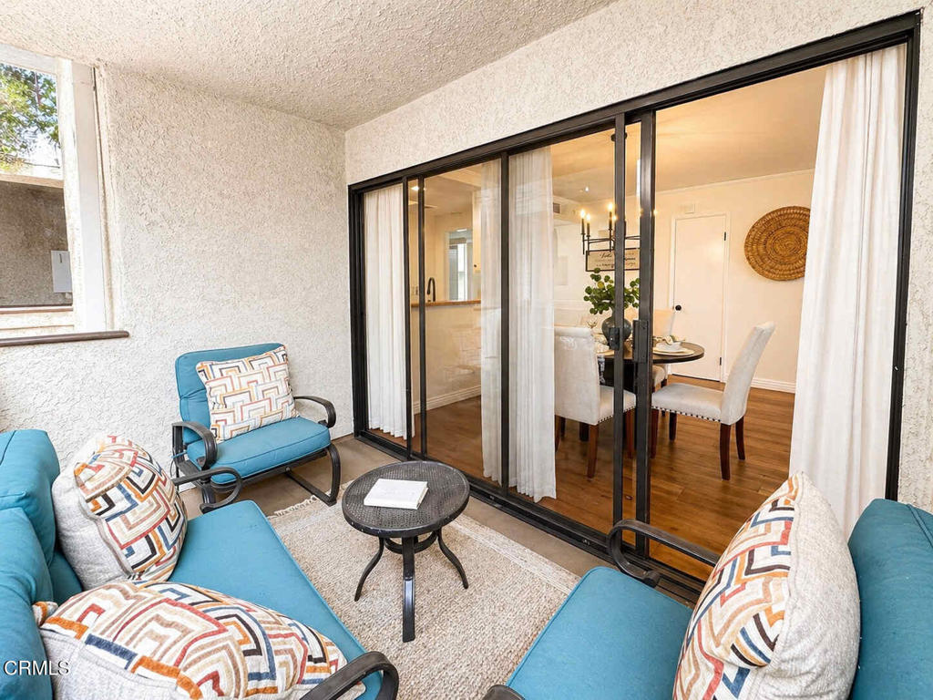 130 Monterey Road, Unit 205 South Pasadena, CA 91030 - Photo 10 of 41 patio