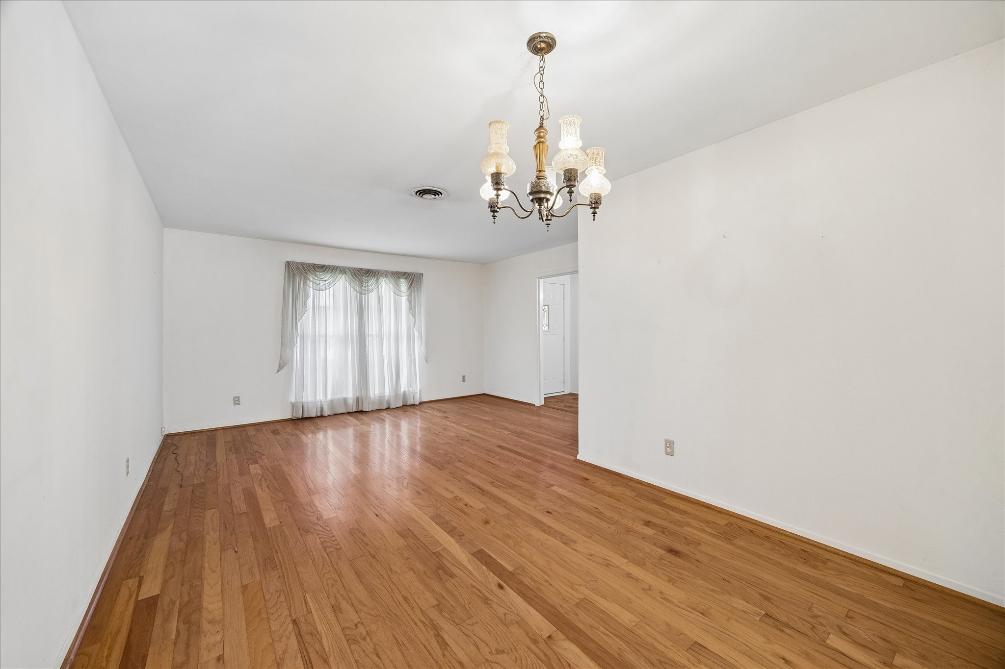 3314 Tanglewilde Street Houston, TX 77063 - Photo 17 of 23