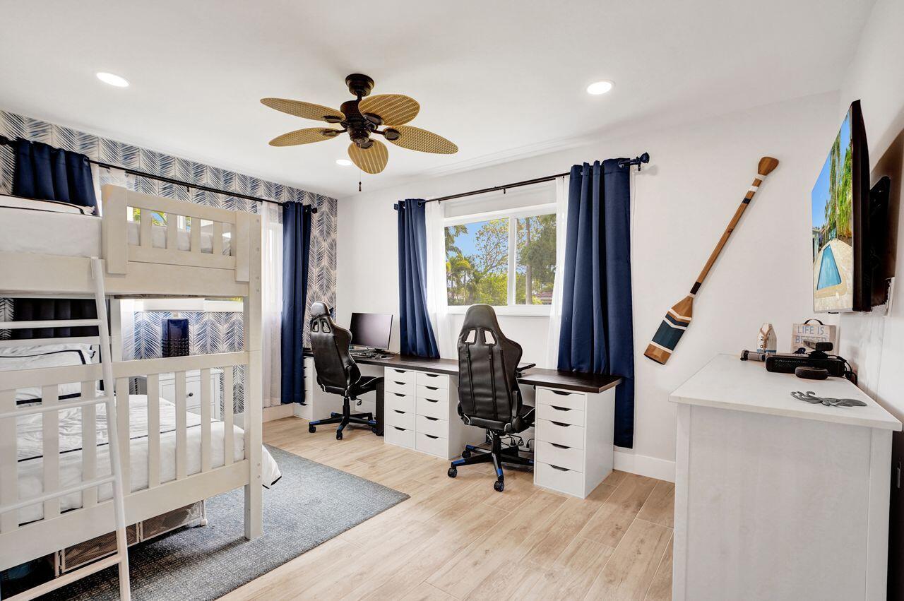 275 Southwest 14th Street Pompano Beach, FL 33060 - Photo 14 of 36 DSC01566