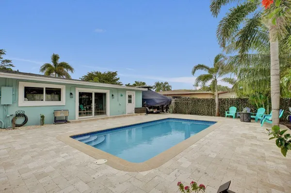$620,000 | 275 Southwest 14th Street, Pompano Beach, FL 33060