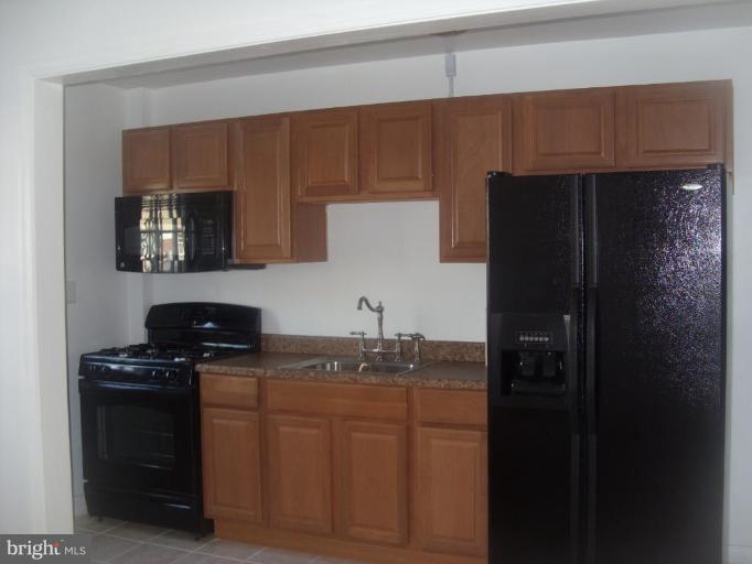 2731 North Rosedale Street Baltimore, MD 21216 - Photo 10 of 19 Kitchen