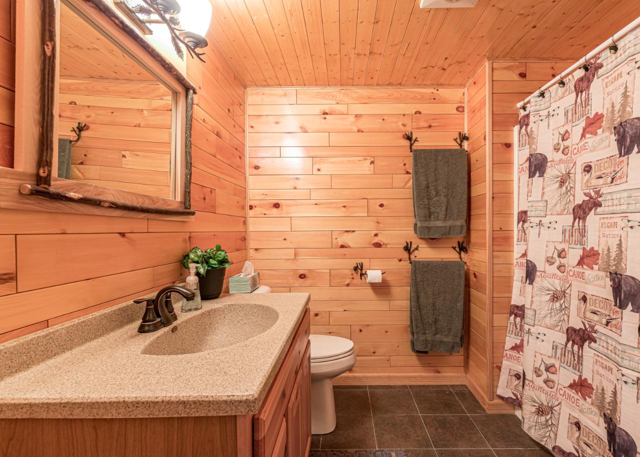 9992 Ridgewood Drive Minocqua, WI 54548 - Photo 8 of 31 Gallery Image 8