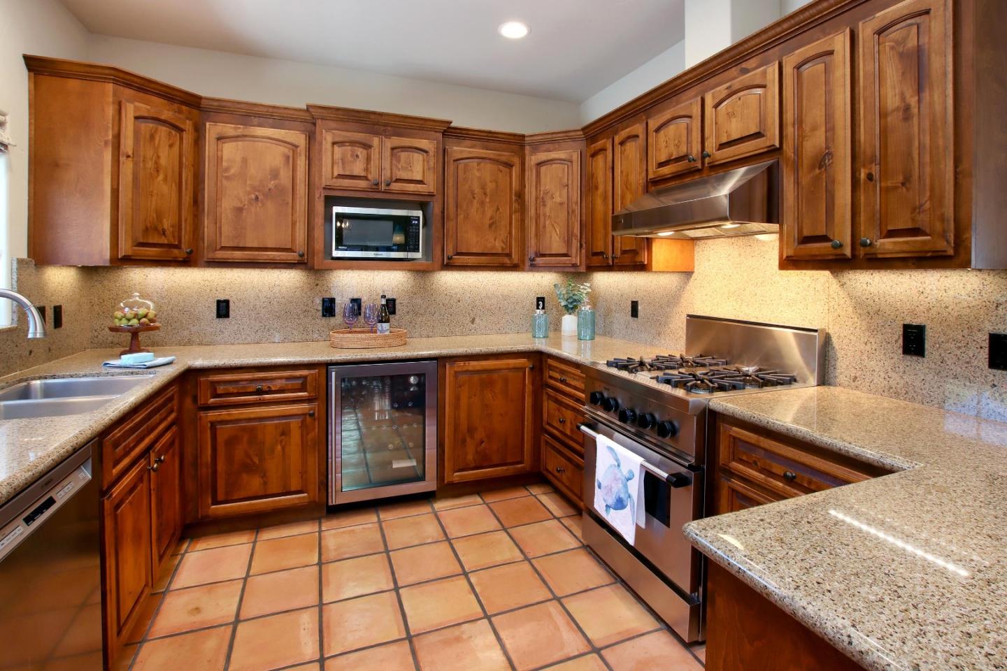 107 Beachgate Way Aptos, CA 95003 - Photo 11 of 95